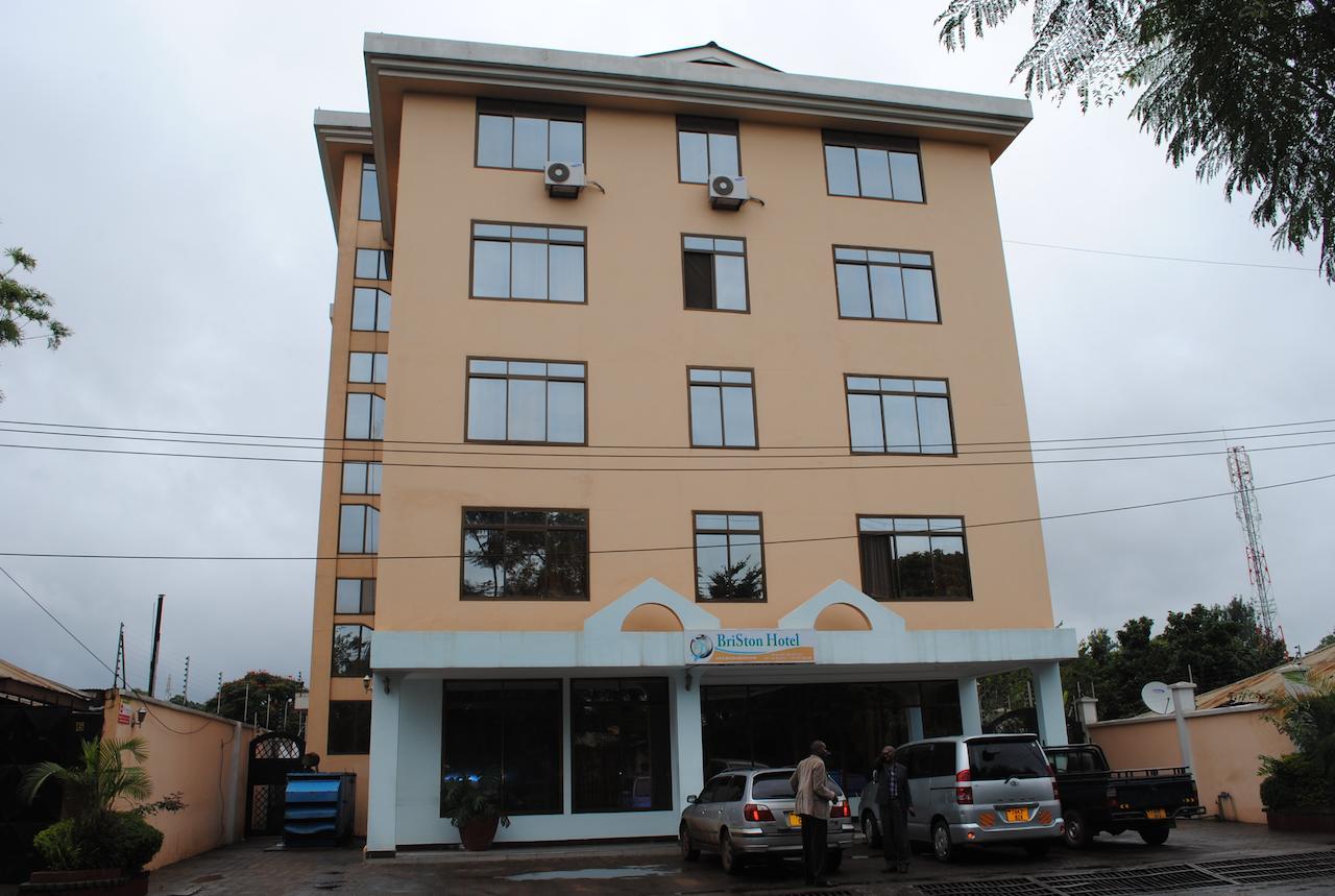 Briston Hotel Аруша Екстер'єр фото